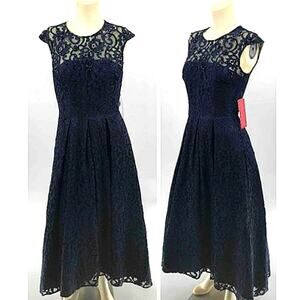CARMEN MARC VALVO INFUSION Laced GOWN Sz 2 Dark Navy Blue Regencycore $495 NWT